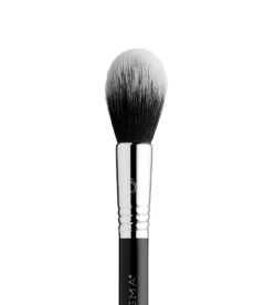Sigma Beauty F12 Setting Powder Brush