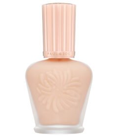 Paul and Joe Moisturizing Foundation Primer S